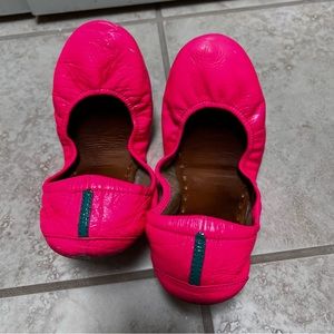 Tieks Neon Pink